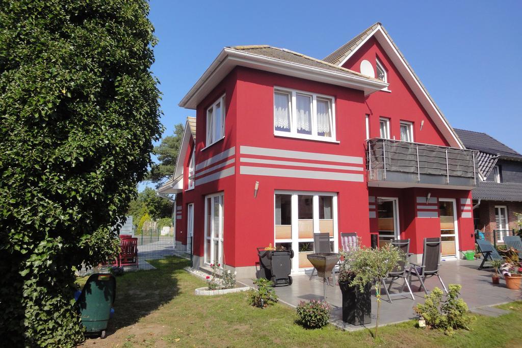 Fritzis Haus Apartment Дирхаген Екстериор снимка