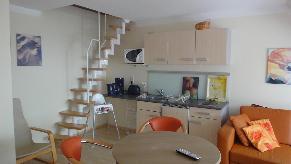Fritzis Haus Apartment Дирхаген Екстериор снимка