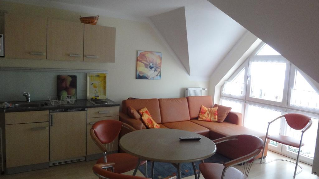 Fritzis Haus Apartment Дирхаген Екстериор снимка